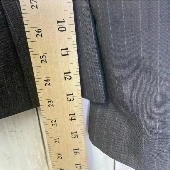 Anne Klein two piece skirt suit  size 8p brown/work/ career - Picture 12 of 16